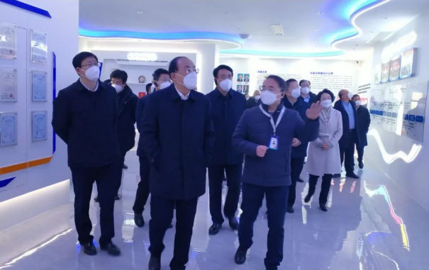 德州市委書記田衛(wèi)東，市委副書記、市長朱開國帶隊(duì)調(diào)研輕量化院德州分公司